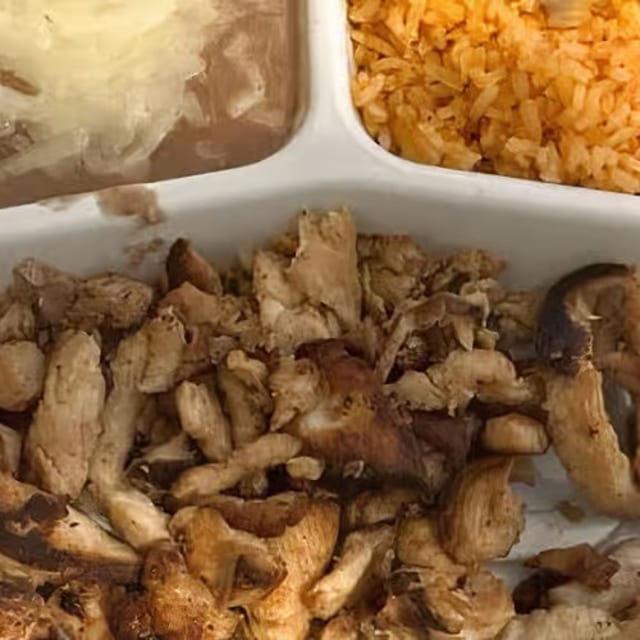Kid's Plate Any Meat, Rice & Beans.